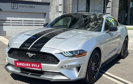 Ford Mustang VI рестайлинг, 2019 год, 2 670 000 рублей, 2 фотография