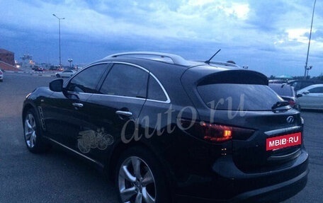 Infiniti FX II, 2011 год, 1 470 000 рублей, 6 фотография