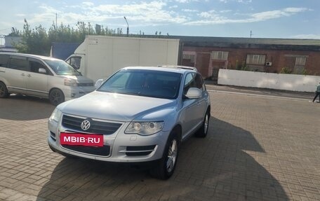 Volkswagen Touareg III, 2007 год, 1 050 000 рублей, 2 фотография