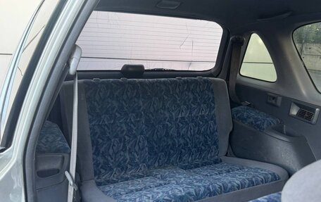 Toyota Ipsum II, 1996 год, 379 000 рублей, 13 фотография