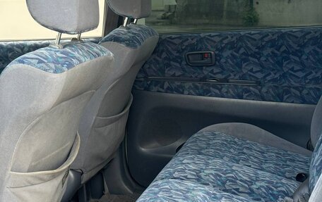 Toyota Ipsum II, 1996 год, 379 000 рублей, 11 фотография