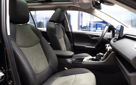 Toyota RAV4, 2025 год, 4 499 000 рублей, 9 фотография