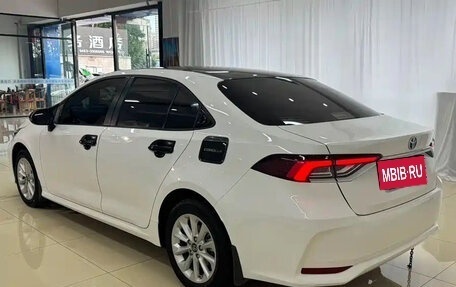 Toyota Corolla, 2021 год, 1 700 998 рублей, 4 фотография