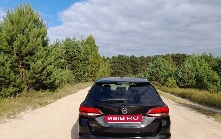 Opel Astra K, 2019 год, 1 060 000 рублей, 4 фотография