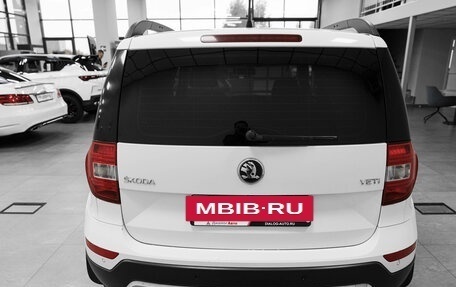 Skoda Yeti I рестайлинг, 2015 год, 1 130 000 рублей, 10 фотография
