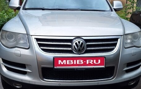 Volkswagen Touareg III, 2008 год, 1 250 000 рублей, 12 фотография