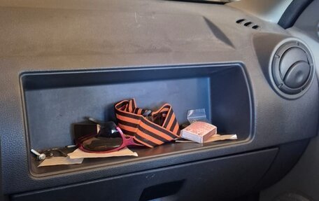 Renault Logan I, 2009 год, 500 000 рублей, 3 фотография