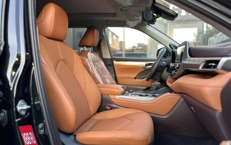 Toyota Highlander, 2025 год, 5 200 000 рублей, 21 фотография