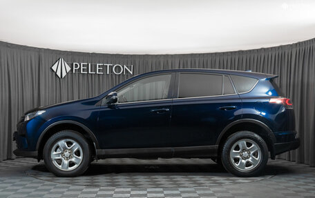 Toyota RAV4, 2018 год, 2 430 000 рублей, 8 фотография