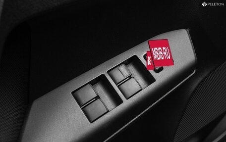 Toyota RAV4, 2018 год, 2 430 000 рублей, 20 фотография