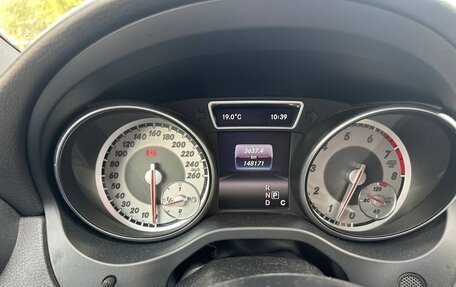 Mercedes-Benz GLA, 2016 год, 1 850 000 рублей, 2 фотография