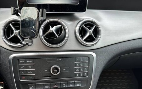 Mercedes-Benz GLA, 2016 год, 1 850 000 рублей, 8 фотография