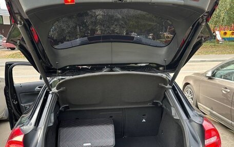 Mercedes-Benz GLA, 2016 год, 1 850 000 рублей, 6 фотография