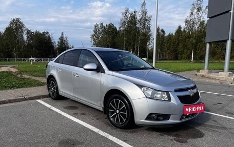 Chevrolet Cruze II, 2012 год, 850 000 рублей, 2 фотография