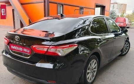Toyota Camry, 2021 год, 500 000 рублей, 2 фотография