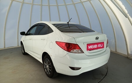 Hyundai Solaris II рестайлинг, 2012 год, 550 000 рублей, 11 фотография