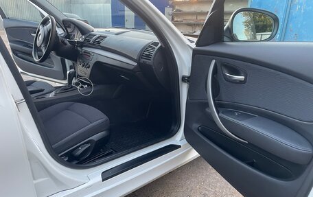 BMW 1 серия, 2011 год, 795 000 рублей, 18 фотография