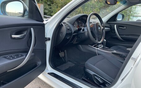 BMW 1 серия, 2011 год, 795 000 рублей, 15 фотография