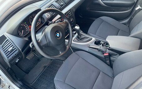 BMW 1 серия, 2011 год, 795 000 рублей, 14 фотография