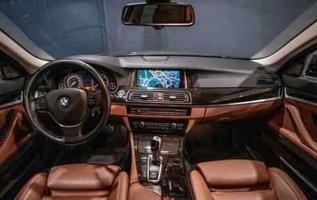 BMW 5 серия, 2016 год, 3 000 000 рублей, 9 фотография