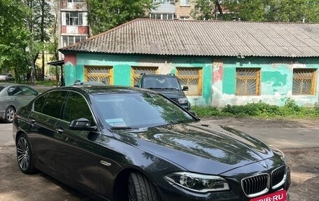 BMW 5 серия, 2016 год, 3 000 000 рублей, 2 фотография