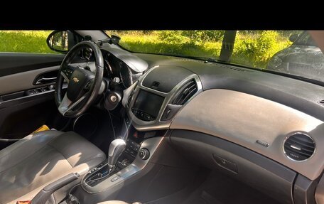 Chevrolet Cruze II, 2014 год, 899 999 рублей, 3 фотография