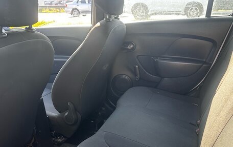 Renault Logan II, 2018 год, 330 000 рублей, 6 фотография