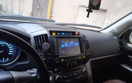 Toyota Land Cruiser 200, 2011 год, 3 500 000 рублей, 7 фотография