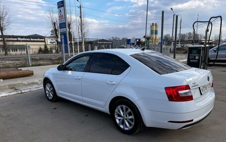 Skoda Octavia, 2018 год, 1 590 000 рублей, 6 фотография