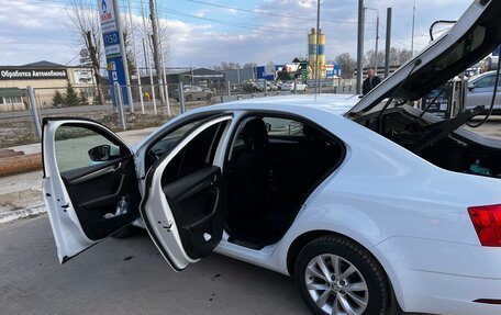 Skoda Octavia, 2018 год, 1 590 000 рублей, 7 фотография