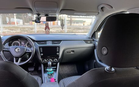 Skoda Octavia, 2018 год, 1 590 000 рублей, 9 фотография