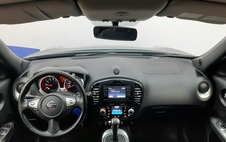 Nissan Juke II, 2011 год, 860 000 рублей, 9 фотография