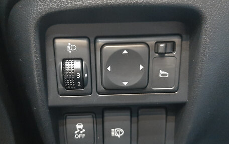 Nissan Juke II, 2011 год, 860 000 рублей, 19 фотография