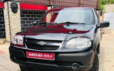 Chevrolet Niva I рестайлинг, 2017 год, 870 000 рублей, 1 фотография