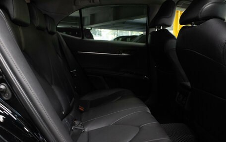 Toyota Camry, 2018 год, 2 449 000 рублей, 14 фотография