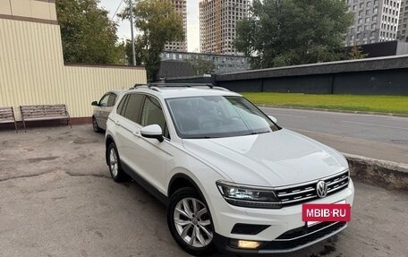 Volkswagen Tiguan II, 2018 год, 2 700 000 рублей, 6 фотография