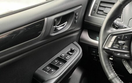 Subaru Outback IV рестайлинг, 2019 год, 2 590 000 рублей, 27 фотография