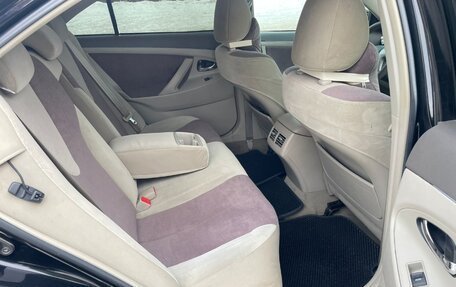 Toyota Camry, 2011 год, 1 550 000 рублей, 10 фотография