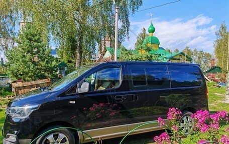 Hyundai Grand Starex Grand Starex I рестайлинг 2, 2019 год, 2 800 000 рублей, 7 фотография