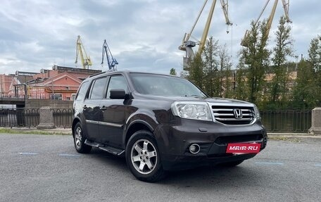 Honda Pilot III рестайлинг, 2012 год, 1 670 000 рублей, 2 фотография