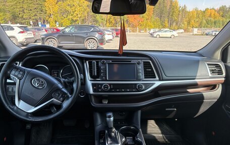 Toyota Highlander III, 2014 год, 3 050 000 рублей, 11 фотография