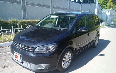 Volkswagen Touran III, 2011 год, 1 130 000 рублей, 12 фотография
