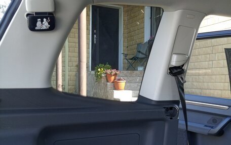 Volkswagen Touran III, 2011 год, 1 130 000 рублей, 17 фотография