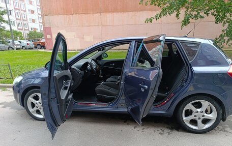 KIA cee'd I рестайлинг, 2009 год, 600 000 рублей, 10 фотография