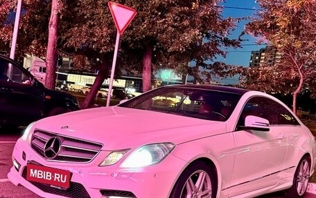 Mercedes-Benz E-Класс, 2012 год, 1 400 000 рублей, 1 фотография