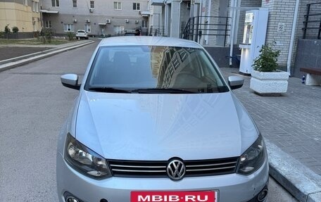 Volkswagen Polo VI (EU Market), 2013 год, 750 000 рублей, 3 фотография