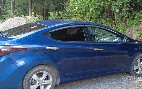 Hyundai Elantra V, 2012 год, 1 050 000 рублей, 25 фотография