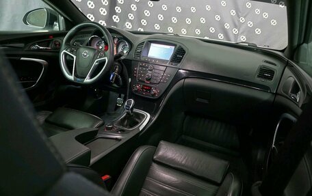 Opel Insignia OPC I рестайлинг, 2011 год, 1 080 000 рублей, 18 фотография