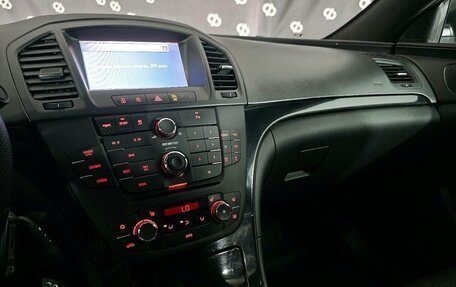 Opel Insignia OPC I рестайлинг, 2011 год, 1 080 000 рублей, 17 фотография