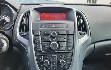 Opel Astra J, 2012 год, 700 000 рублей, 18 фотография